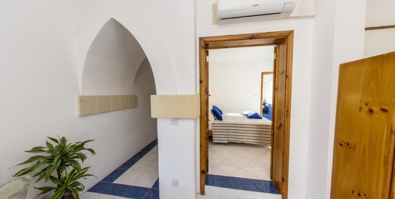 קסלנדי Villa Xemxija מראה חיצוני תמונה