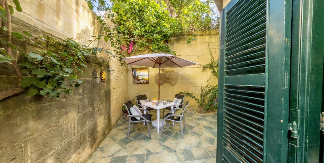 קסלנדי Villa Xemxija מראה חיצוני תמונה